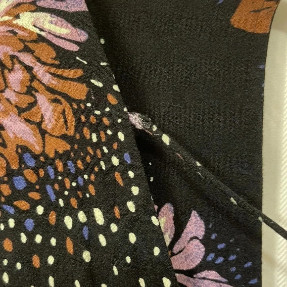 Free People - Black/Blue/Purple - Floral Mini Dress/Tunic - Size Small - Picture 6 of 6